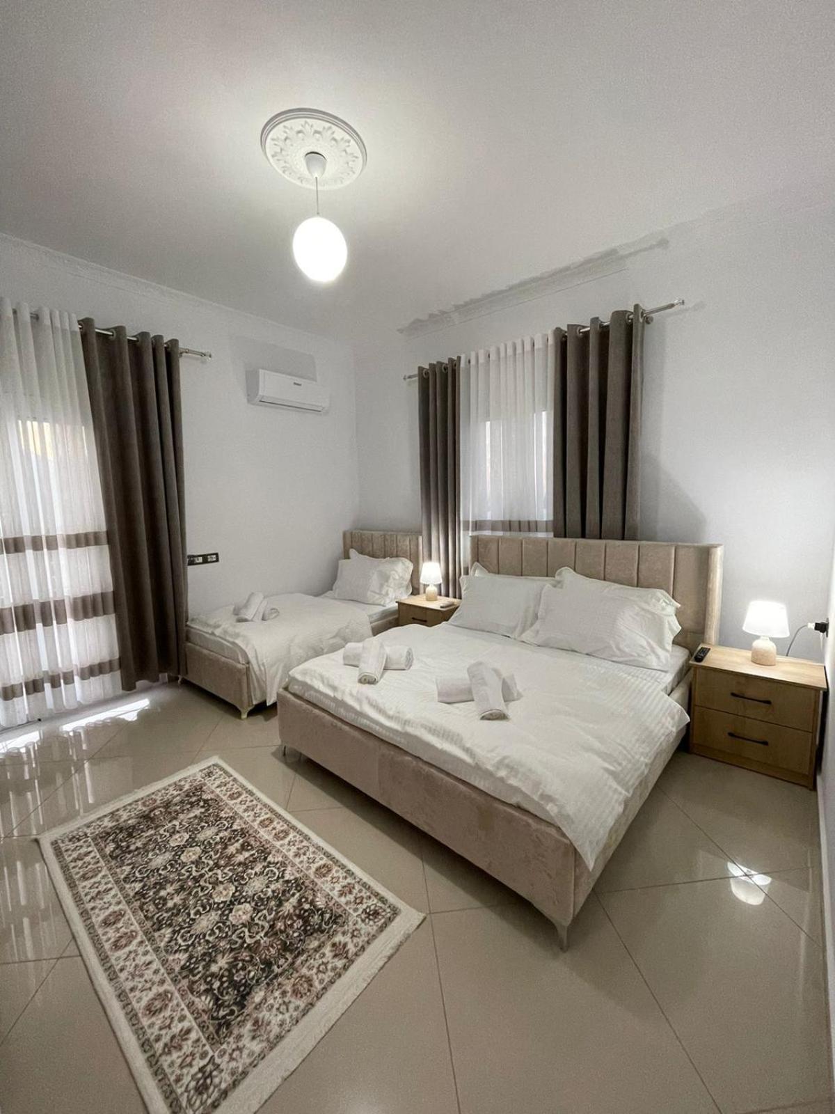 Harmony Villa 培拉特 外观 照片