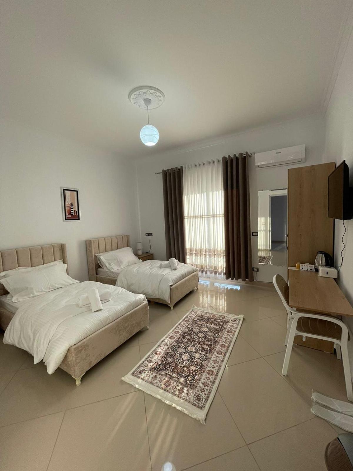 Harmony Villa 培拉特 外观 照片