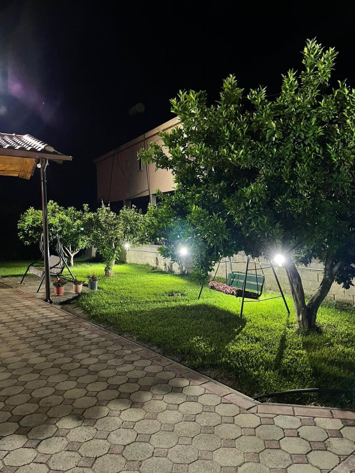 Harmony Villa 培拉特 外观 照片